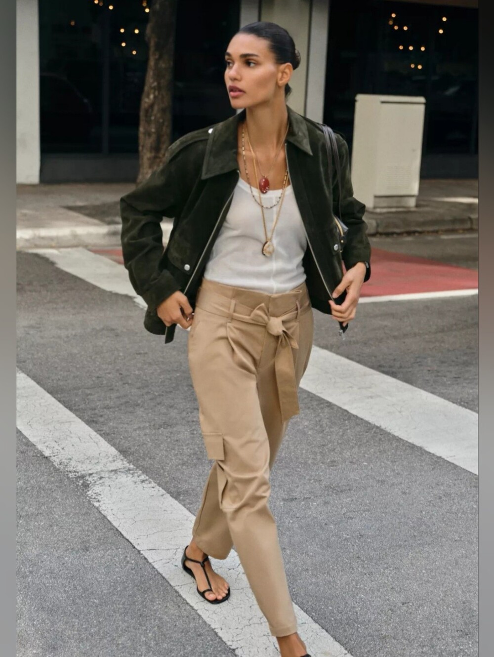 ZARA LIGHT-CAMEL PAPERBAG CARGO POCKET PANTS ✨️✨️✨️